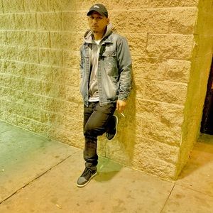 Meet your Posher, Davuth